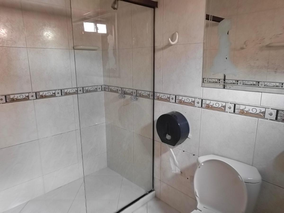 Hotel Brisas Medellín Extérieur photo