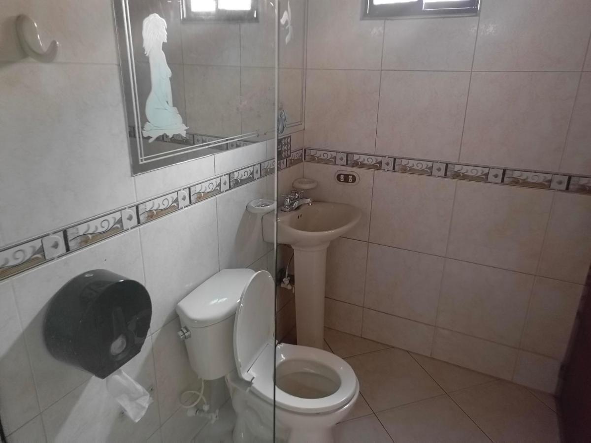 Hotel Brisas Medellín Extérieur photo