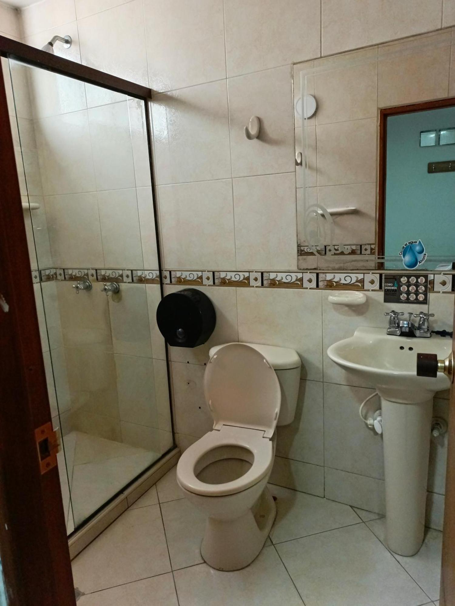 Hotel Brisas Medellín Extérieur photo