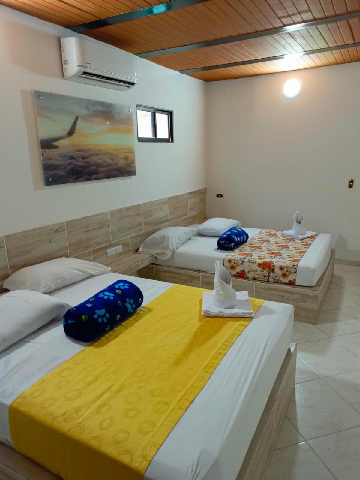 Hotel Brisas Medellín Extérieur photo